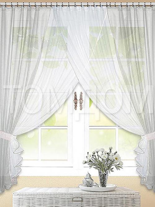 Какие шторы лучше для кухни: советы по выбору 23