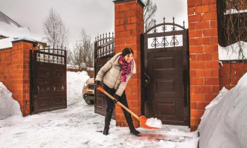 Высота ворот в частном доме. Оптимальная ширина въездных ворот