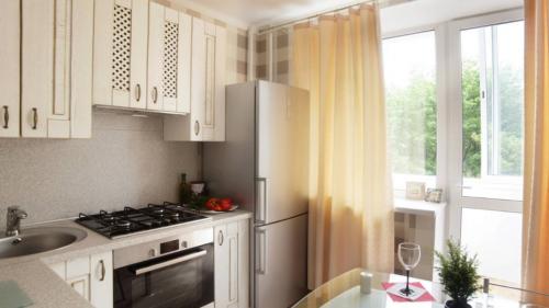 Как выбрать цвет штор, если на кухне мало естественного света. Выбираем шторы под цвет кухни: 5 интересных интерьерных решений