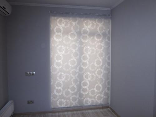 Какие экологичные материалы для рулонных штор существуют и стоит ли их выбирать. Подробнее о тканях для Рулонных штор