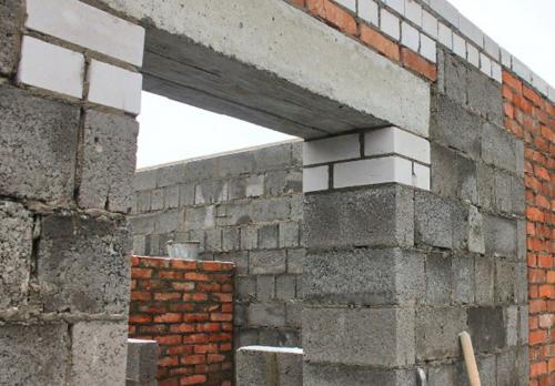 Кладка керамзитобетонных блоков первый ряд. Технология укладки блоков из керамзитобетона