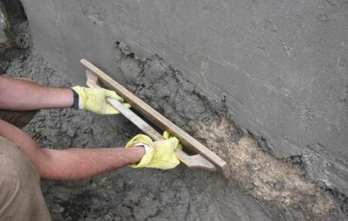 Штукатурка стен цементно-песчаным раствором. Преимущества применения смеси