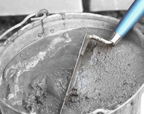 Штукатурка стен цементом. Штукатурка стен цементно песчаным раствором – функции штукатурки и правила нанесения