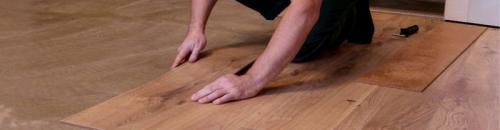 Укладка напольного пробкового покрытия. Укладка замковой и клеевой пробки на пол: подготовка, инструменты, технология