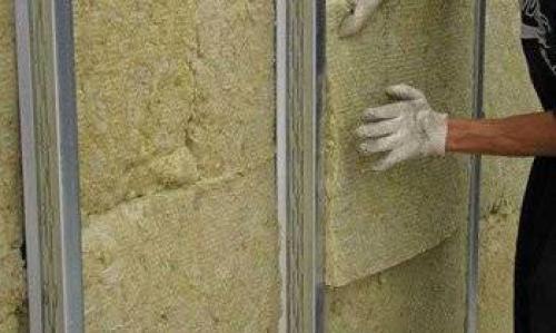 Как утеплить дом из бруса 150х150 снаружи. Как и чем лучше утеплить дом