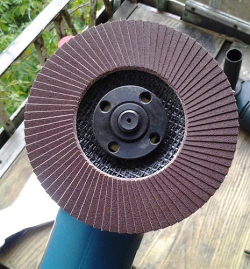 Экономия времени и денег: быстрое и недорогое отшлифование паркета болгаркой 04