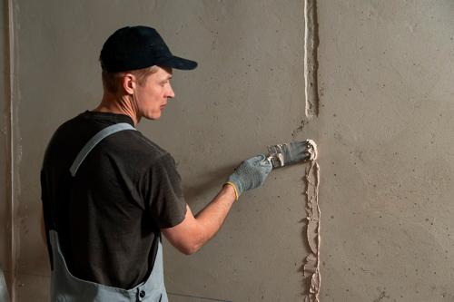 Мастер-класс: как оштукатурить стену цементным раствором своими руками 05 Мастер-класс: как оштукатурить стену цементным раствором своими руками 05