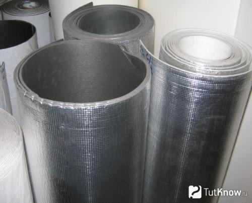 Утепление дома из бруса изнутри своими руками. Герметизация швов. Монтаж теплоизоляционного материала и обшивка 08