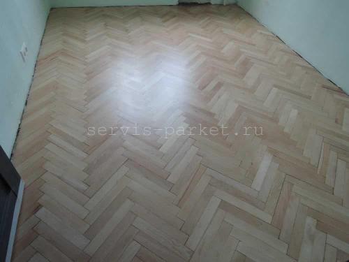 Улучшите внешний вид и долговечность паркета с помощью циклевки и покрытия лаком 04 Улучшите внешний вид и долговечность паркета с помощью циклевки и покрытия лаком 04