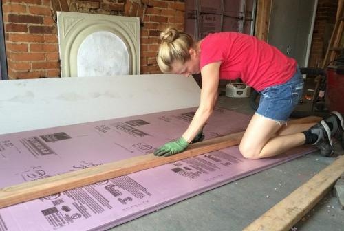 Толщина стяжки теплого пола в гараже. Все виды