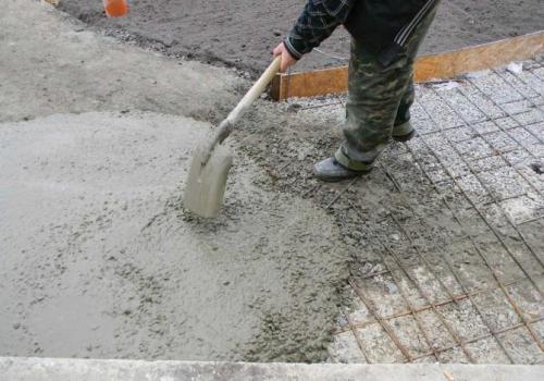 Минимальный слой бетона на старый бетон. Состав и пропорции раствора бетонной смеси
