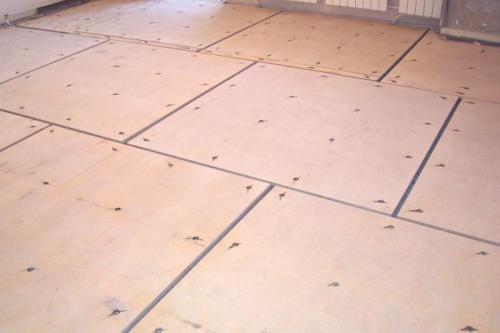 Фанера на деревянный пол: как стильно оформить ваше помещение 03 Фанера на деревянный пол: как стильно оформить ваше помещение 03