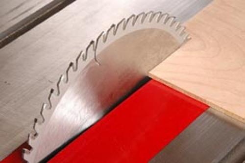 Как застелить фанеру на старый деревянный пол: пошаговая инструкция 03 Как застелить фанеру на старый деревянный пол: пошаговая инструкция 03