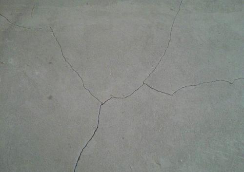 Как устранить трещины в бетонном полу. Трещины, бугры и отслоение. Как восстановить стяжку пола