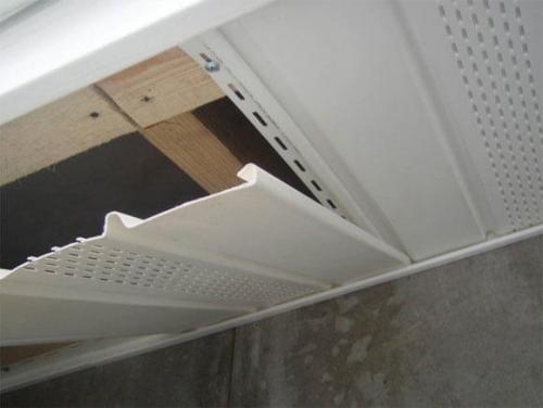 Устройство свеса кровли. Карнизный свес кровли и его виды