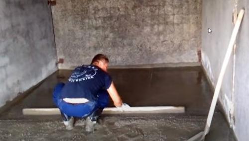 Какую марку бетона выбрать для заливки пола в гараже. Бетон, какой марки нужен для заливки пола в гараже