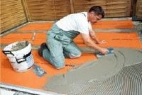 Гидроизоляция деревянного пола под плитку. Гидроизоляция деревянного пола в ванной под плитку: нюансы процесса