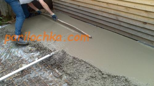 Гидроизоляция бетонного пола в бане. Бетонные