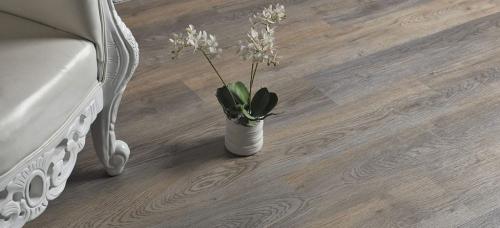 Виниловый пол в ванной. Характеристики плитки ПВХ