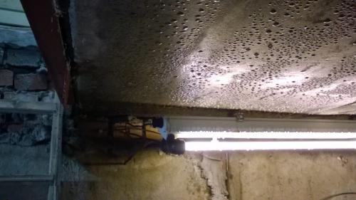 Нужна ли гидроизоляция пола во всех помещениях. Гидроизоляция для пола. Популярные материалы для гидроизоляции, виды, плюсы и минусы.