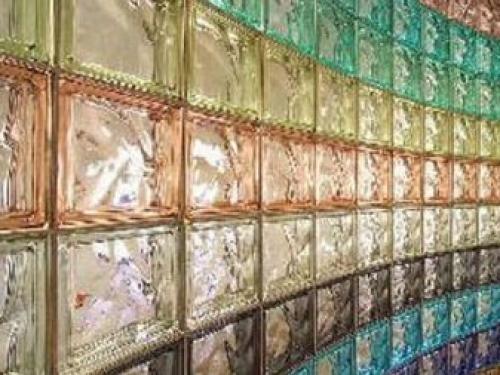 Как установить стеклянные блоки. Процесс установки блоков 13