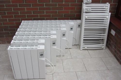 Электрические батареи для дачи. Какие бывают виды настенных электрических радиаторов для дачи?