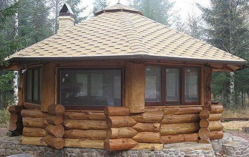 Закрытая беседка с мангалом. Созидание своего маленького уединенного мира