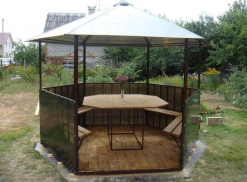 Шестиугольная беседка из металла. Виды конструкций и варианты дизайна