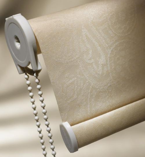 Как собрать рулонные шторы с леской. Как собрать рулонную штору с леской?