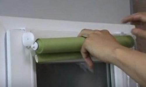 Как крепить рулонные шторы на глухое окно без сверления. Установка рулонных штор на окна из ПВХ без сверления конструкции