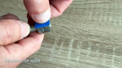 Рулонные шторы своими руками из подручных материалов. Процесс изготовления бюджетных рулонных штор из доступных материалов