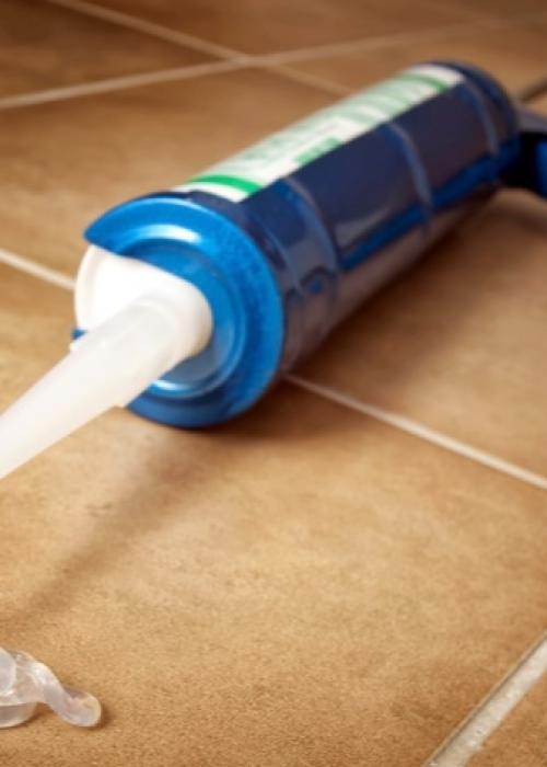 Герметик для кровли из металлочерепицы. Силиконовый 14