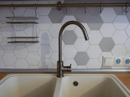 Плинтусы для столешниц: лучшие модели и их характеристики 23