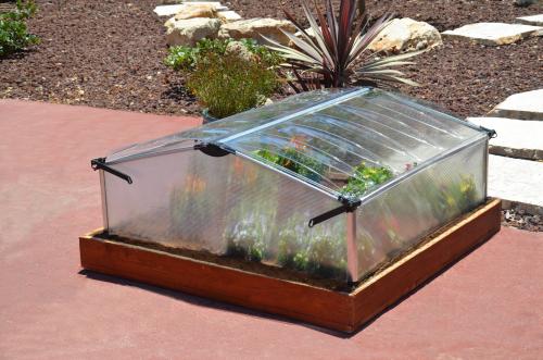 Мини теплица для рассады. Пошаговая инструкция, как построить мини-теплицу из поликарбоната своими руками: обзор видов, чертежи и размеры, фото