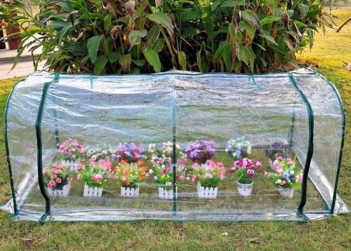 Мини теплица для рассады. Пошаговая инструкция, как построить мини-теплицу из поликарбоната своими руками: обзор видов, чертежи и размеры, фото