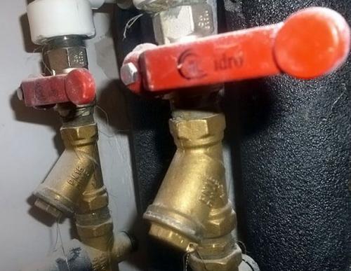 Как произвести монтаж магистрального фильтра воды.. Этап монтажа 02