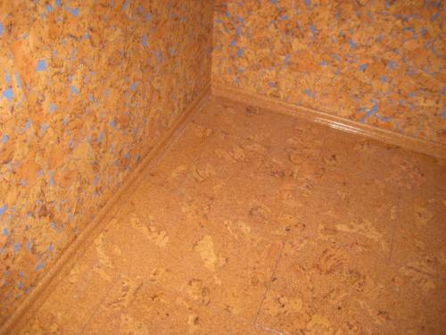 Как правильно нанести лак на пробковый пол: простой способ 01 Как правильно нанести лак на пробковый пол: простой способ 01