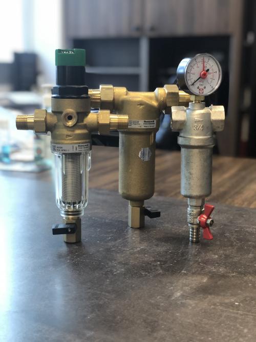 Как правильно установить магистральный фильтр для очистки воды в своем доме 01 Как правильно установить магистральный фильтр для очистки воды в своем доме 01