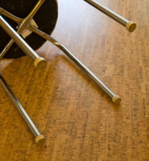 Как правильно нанести лак на пробковый пол: простой способ 09