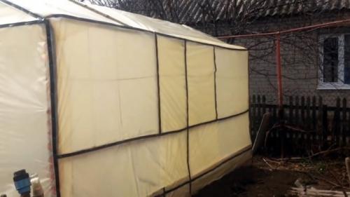 Теплица своими руками дешево. Процесс строительства бюджетной теплицы