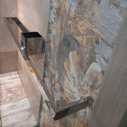 Как расположить полки в ванной комнате размером 2х2 02