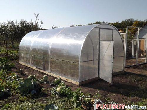 Арочная теплица из поликарбоната своими руками. Правда ли «арка» лучше «домика»?