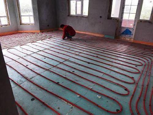 Что больше расходует газа теплый пол или батареи. Тёплый пол или батареи, что лучше в частном доме?