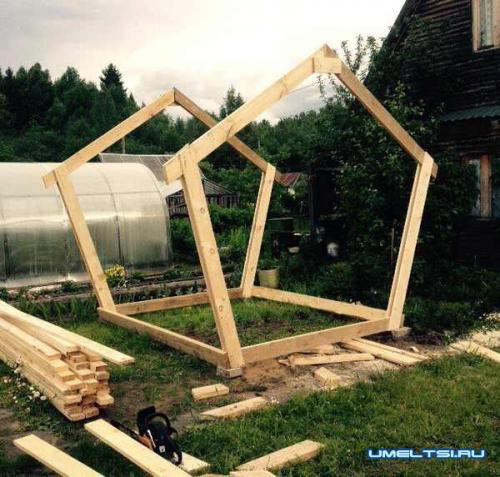 Как построить беседку за один день. Простая беседка своими руками за один день