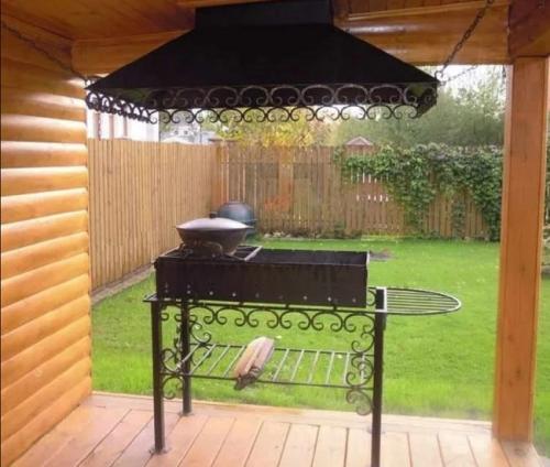 Дачная беседка с мангалом своими руками. Особенности беседки с мангалом