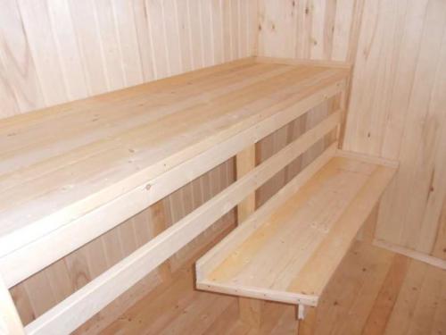 Как сделать полку в бане в парилке устойчивой и безопасной. Полки в парилке: что это такое и для чего используются? Особенности устройства, схемы, размеры и создание своими руками (125 фото)