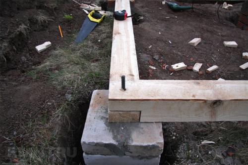 Беседки из бруса своими руками. Постройки из дерева на участке: беседка из бруса своими руками 09