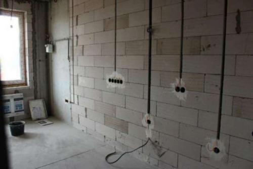 Проводка в частном доме от а до я. Как правильно развести проводку в частном доме своими руками: пошаговая инструкция монтажа для новичка, схемы подключения