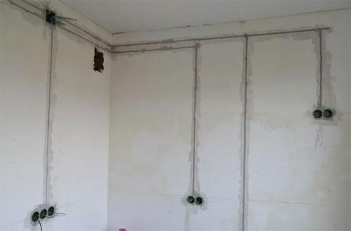 Схема электропроводки в квартире панельного дома. Как проводить монтаж разводки проводки в квартире панельного дома своими руками: электромонтаж, замена по старым каналам