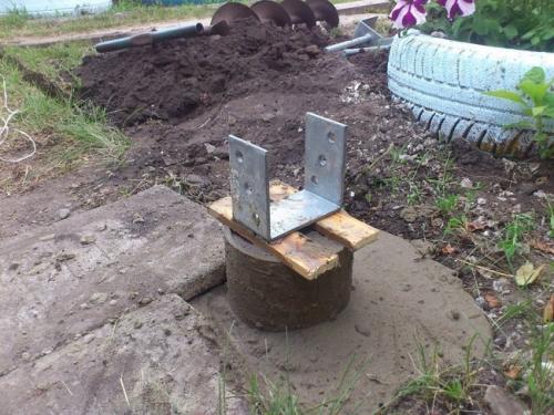 Как сделать навес на даче своими руками. Опоры и площадка